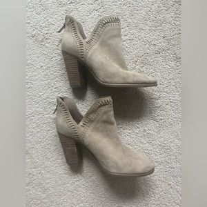 Vince Camuto Leather Booties in Taupe, Size 7